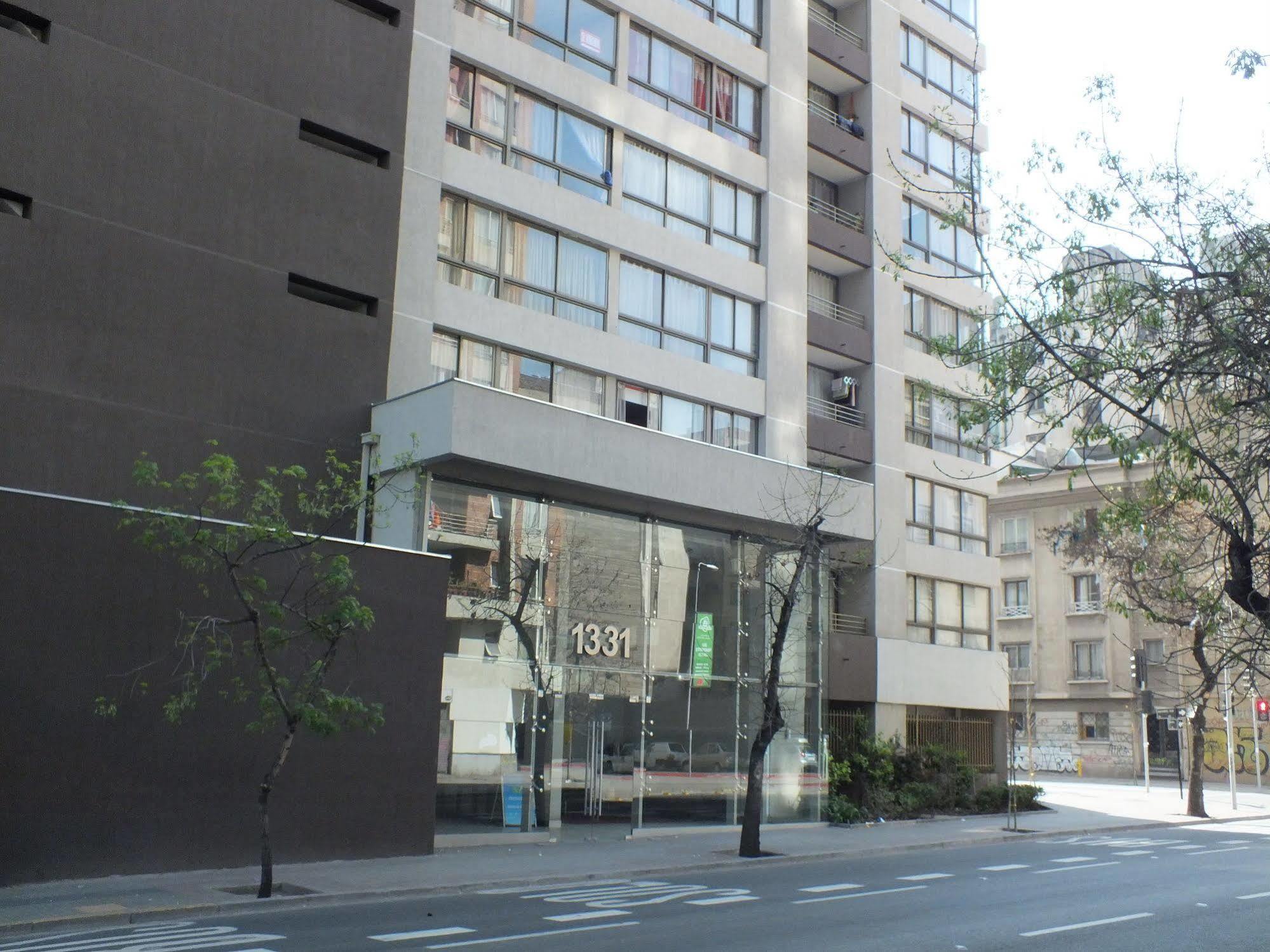 Sys Suites Tarapaca Santiago Exterior foto